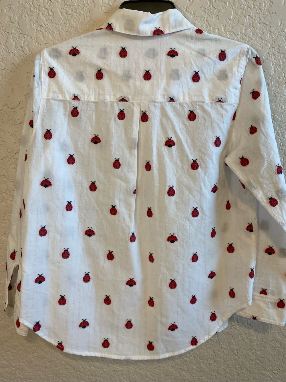Anthropologie Maeve White Button-Down Shirt with Red Ladybug Motif Size SP - Picture 2 of 6